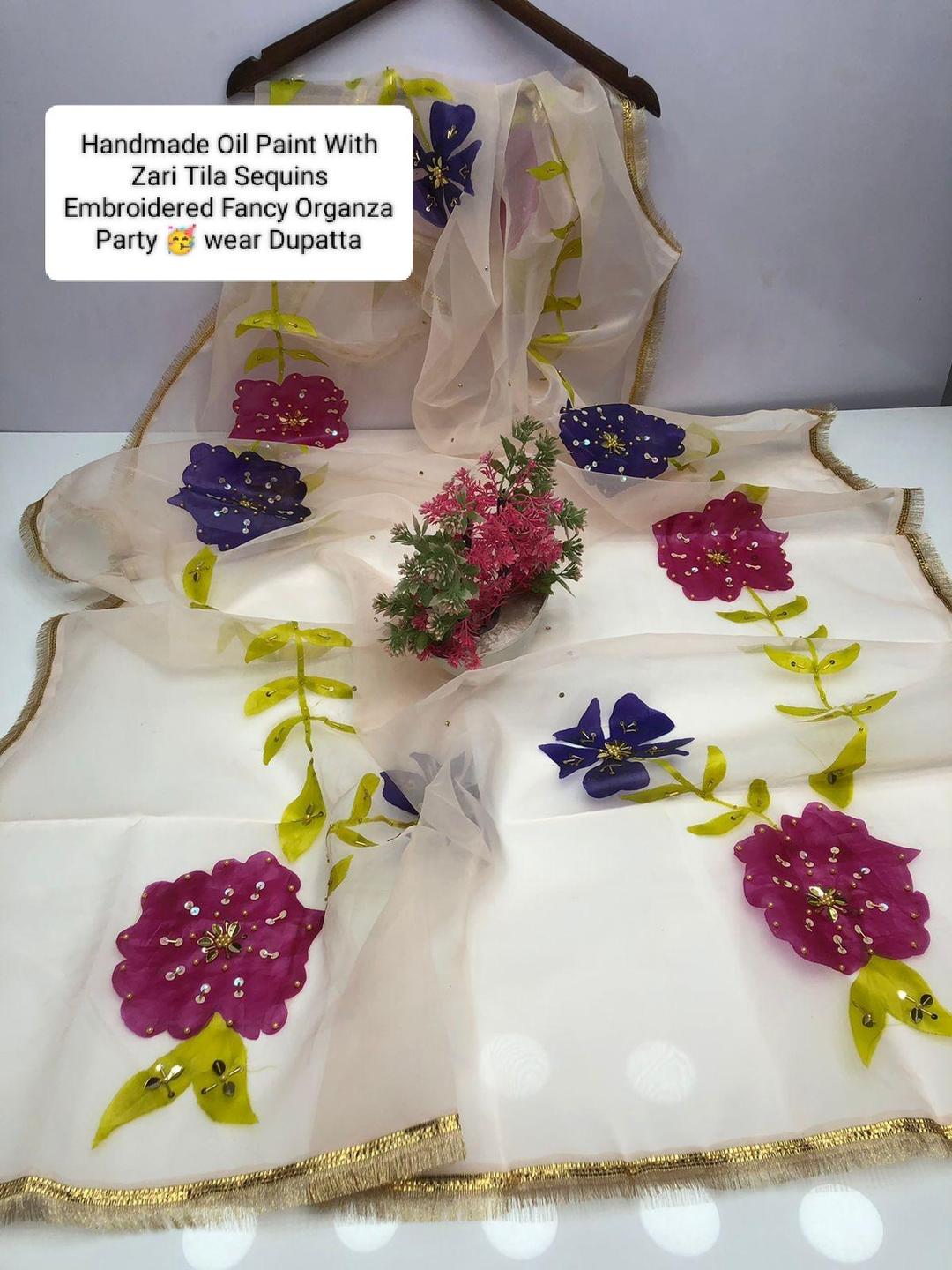 1 Pc Women's Stitched Dupatta