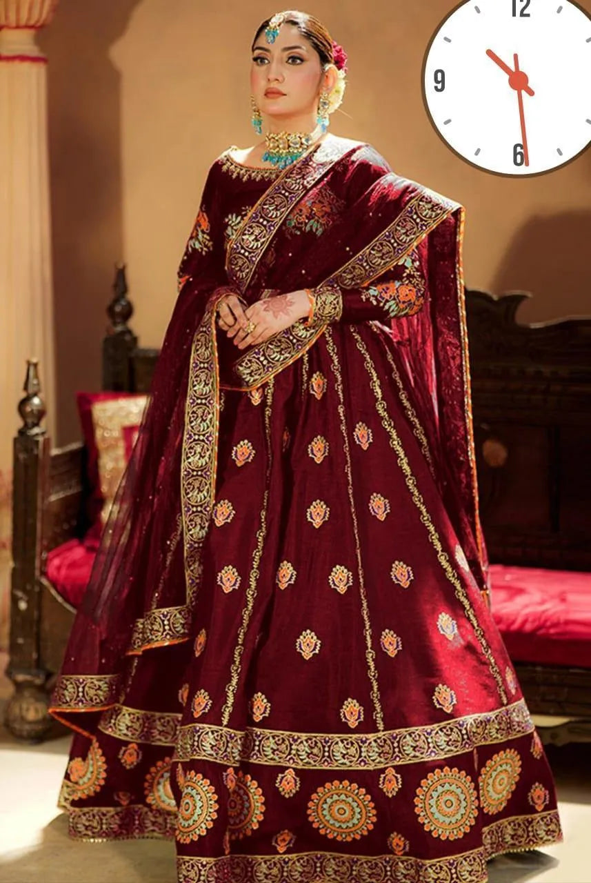 Exquisite 4 Pcs Silk Embroidered Lehenga Choli Set