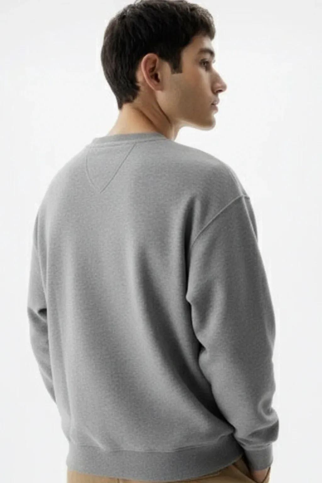 Classic Crewneck Sweatshirt – Light Grey & Light Green