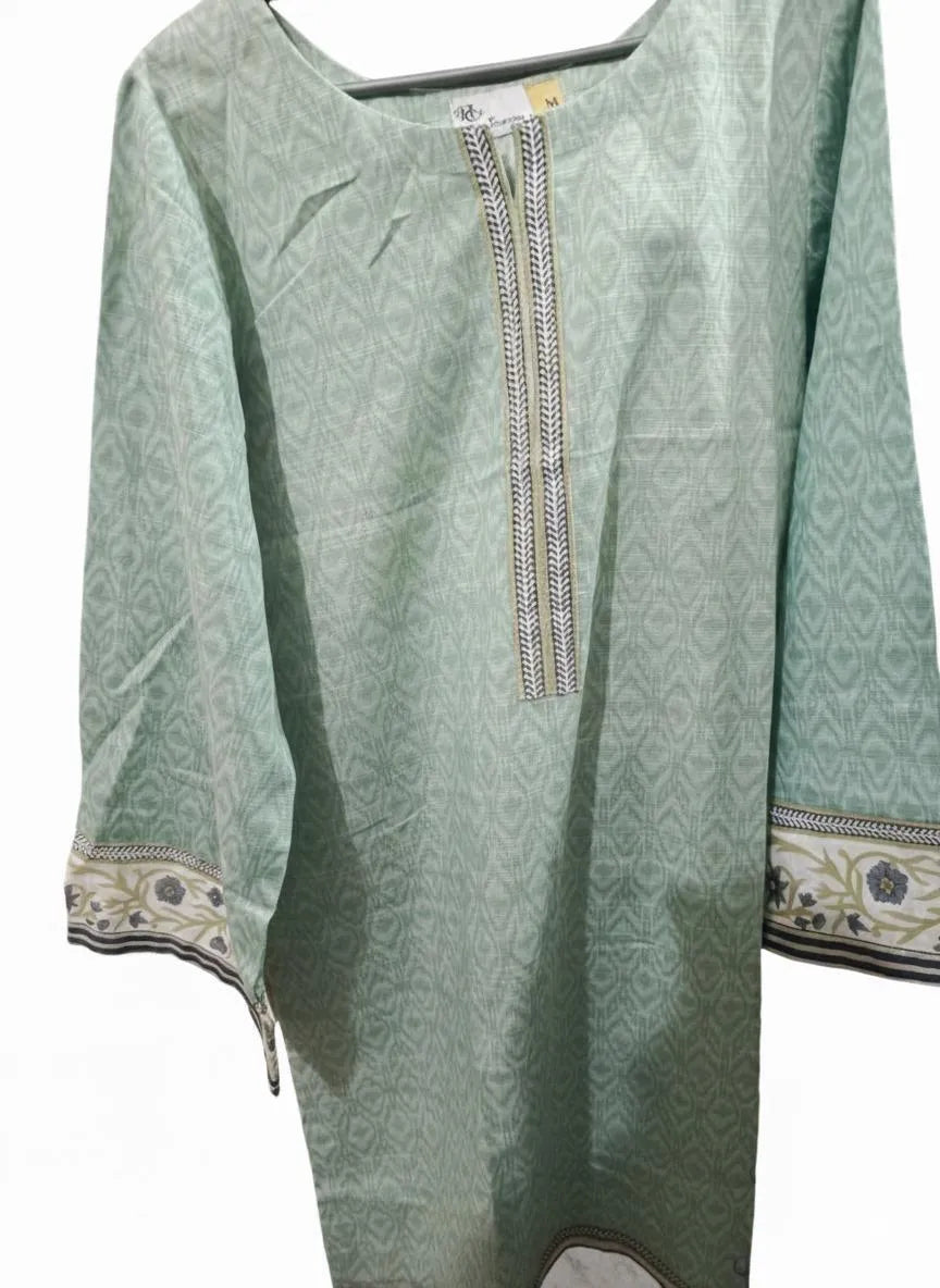 2 Pcs Women's Stitched Pashmina Digital Print Shirt And Trouser