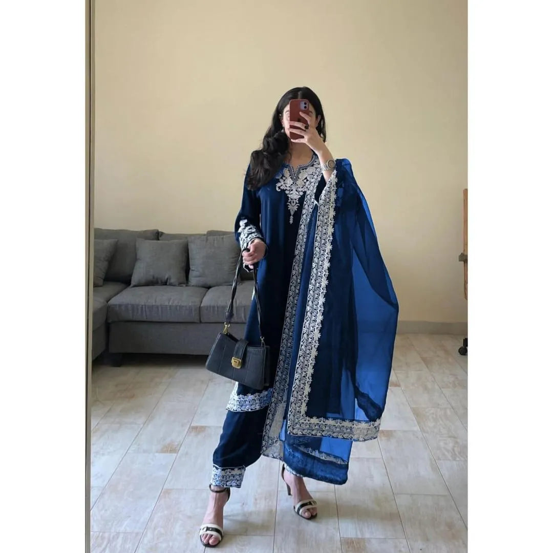 3 Pcs Women's Stitched Organza Embroidered Suit