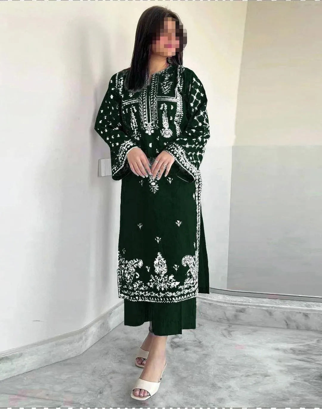 2 Pcs Women's Unstitched Embroidered Suit