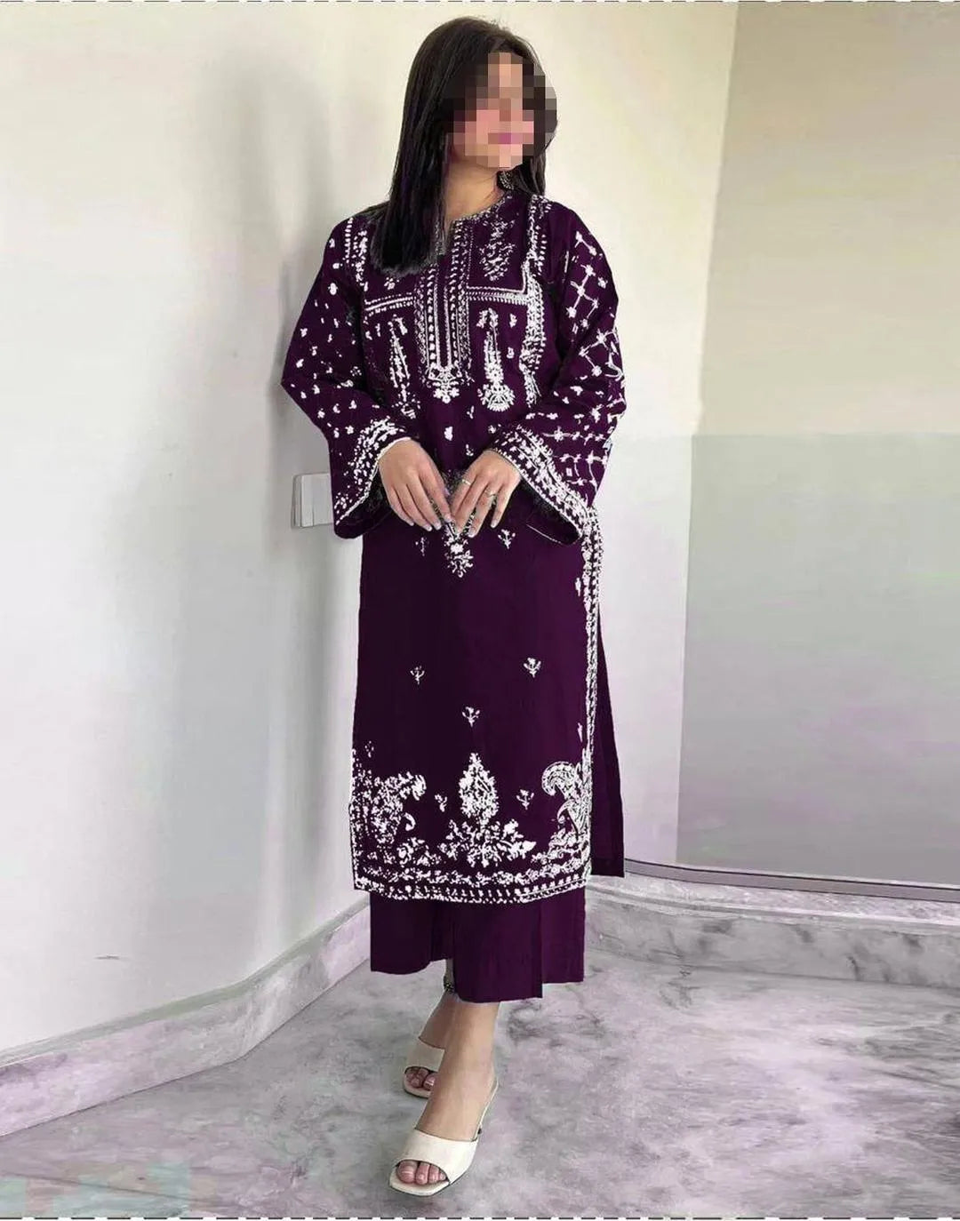 2 Pcs Women's Unstitched Embroidered Suit