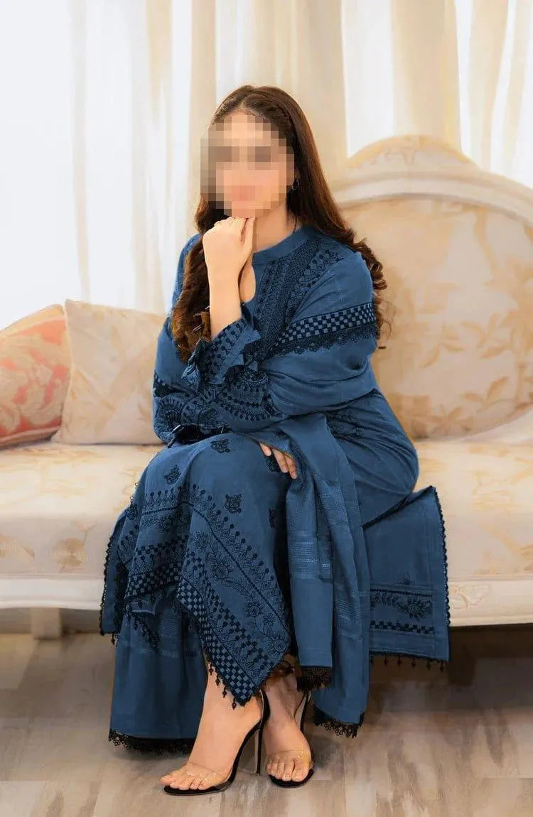 3 Pcs Women's Unstitched Embroidered Suit